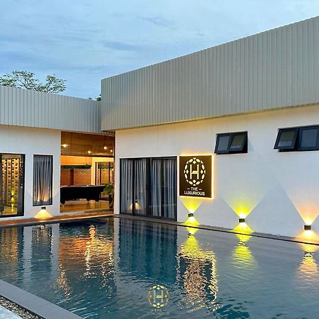 Villa The Luxurious 1256, A Famosa Melaka Alor Gajah Exterior foto