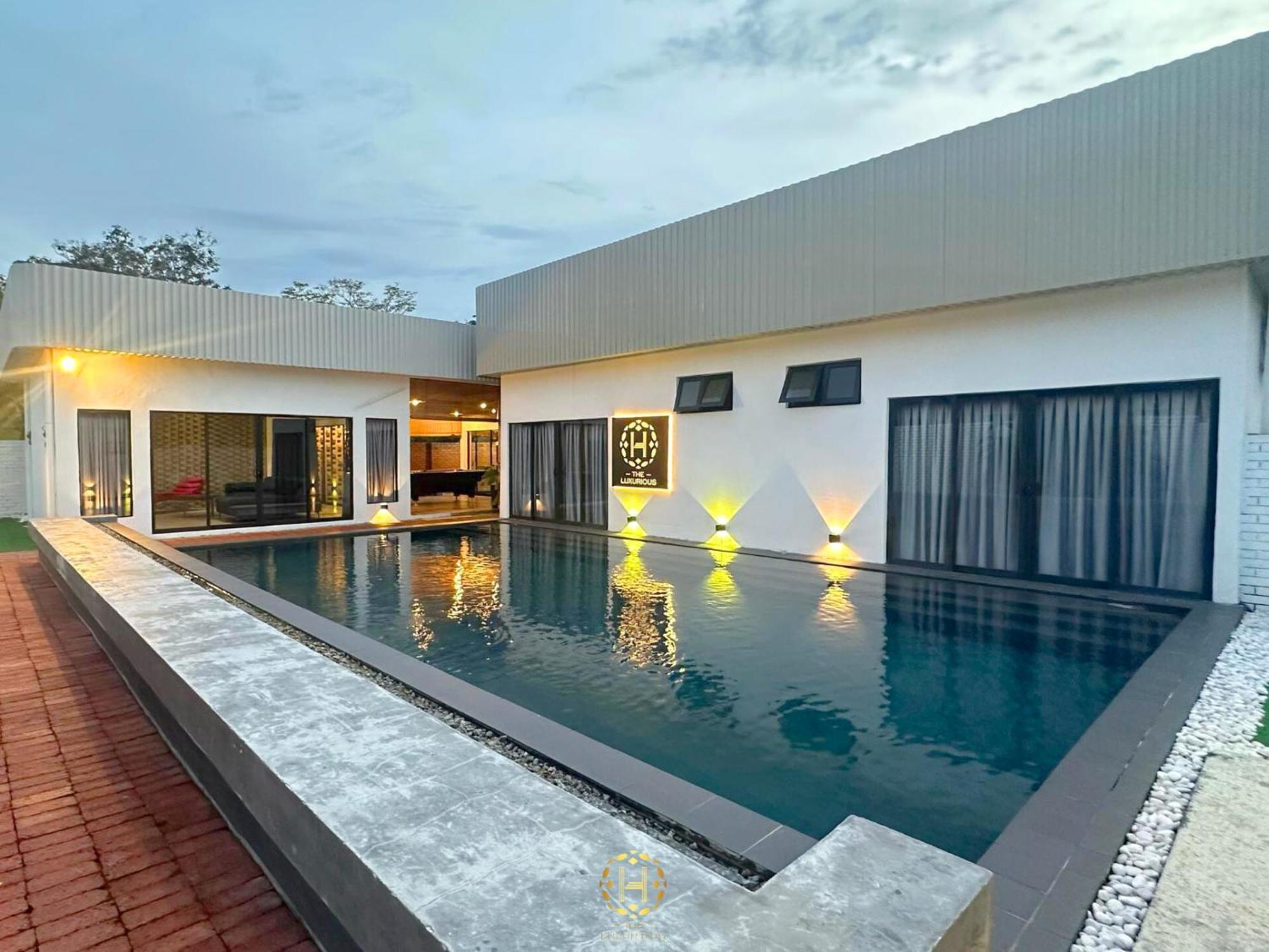 Villa The Luxurious 1256, A Famosa Melaka Alor Gajah Exterior foto